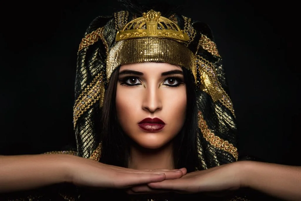 uso-del-maquillaje-en-el-antiguo-Egipto